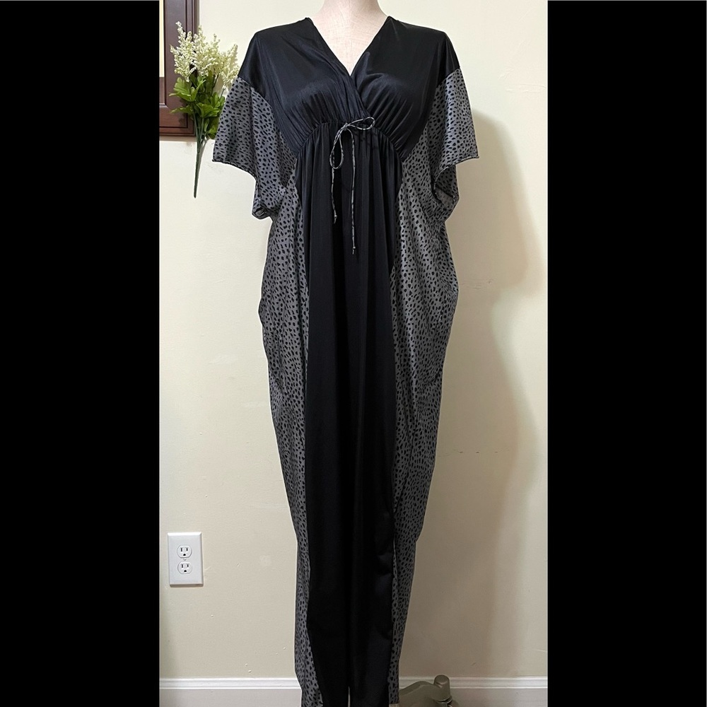 Vintage Undercover Wear Kimono Nylon Maxi Gown Sleepwear Black Gray - Picture 2 of 12
